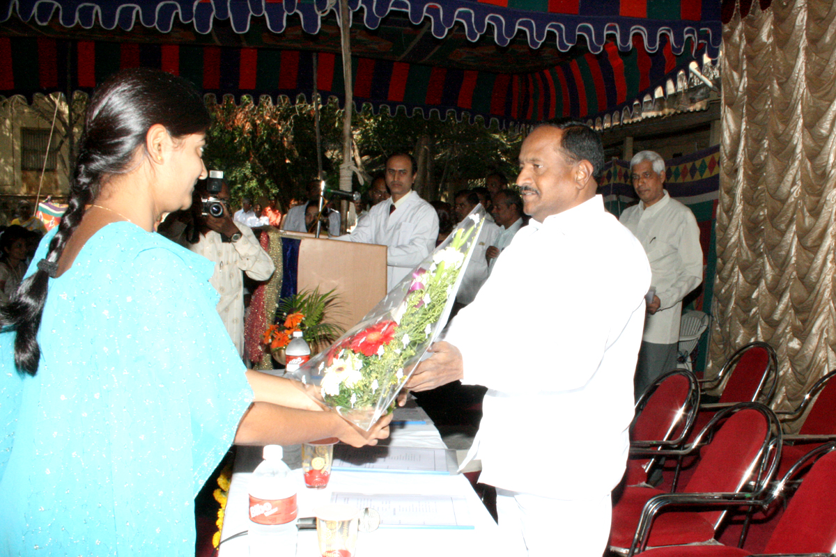 Hon'ble Minister