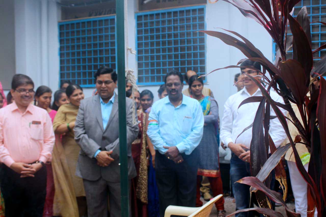 Hon'ble Minister