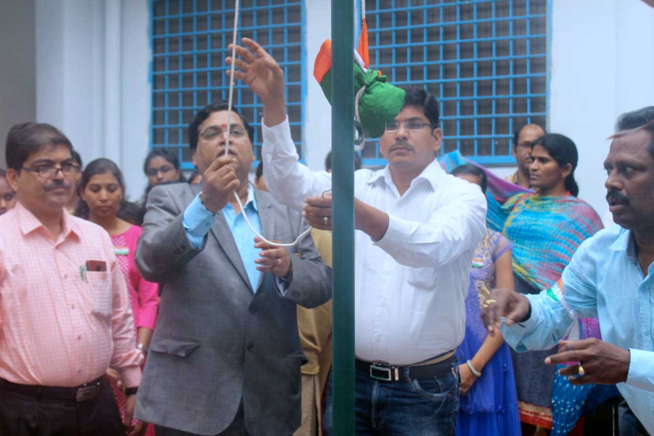 Hon'ble Minister
