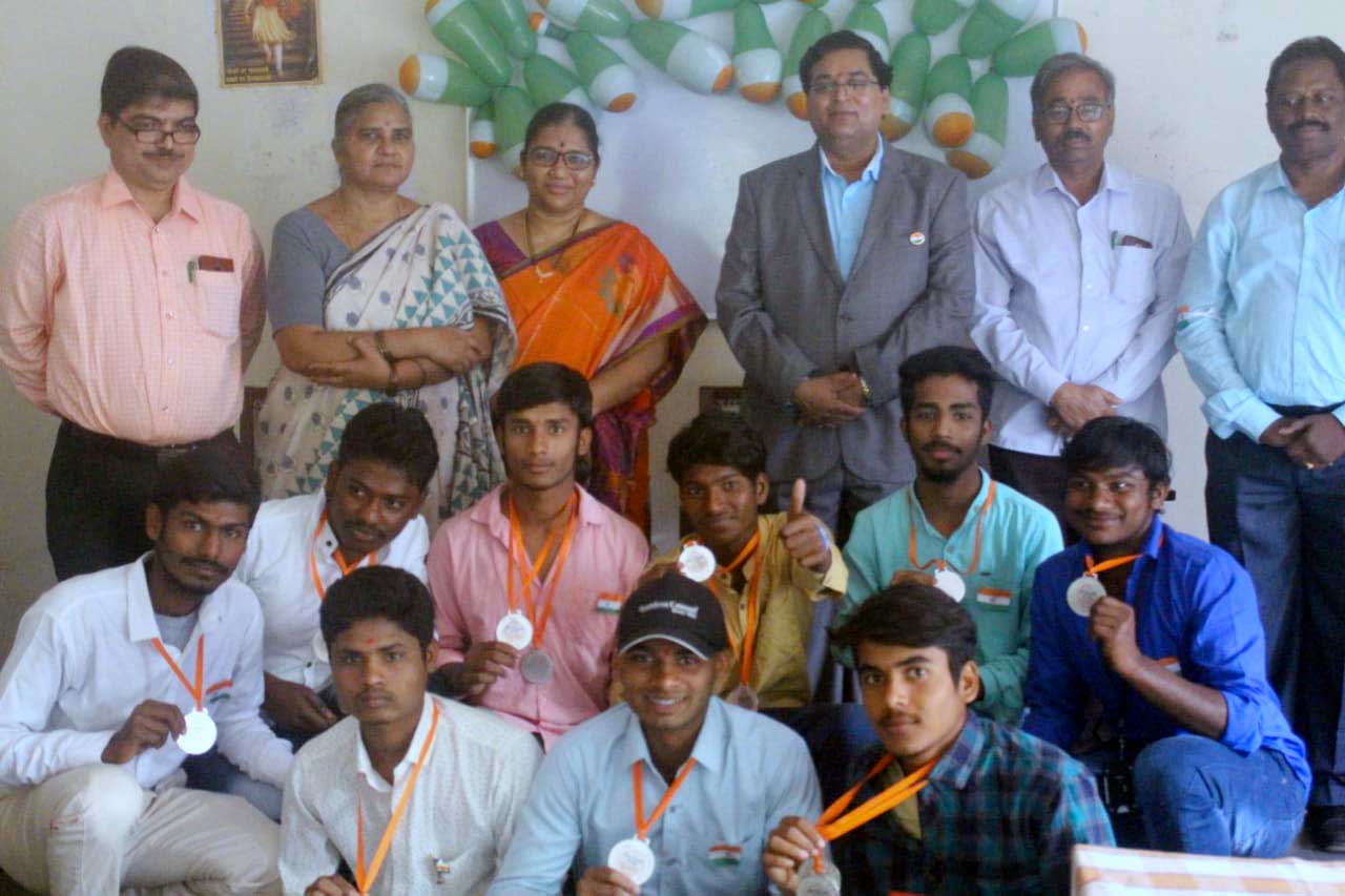 Hon'ble Minister